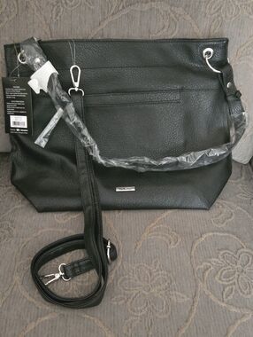Black Women's Shoulder Bag by Bellezza NWT